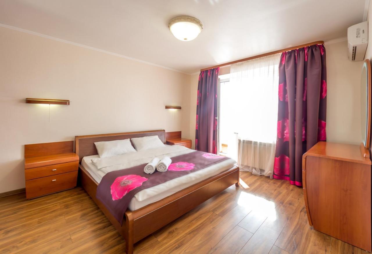 Apartments Near Parus Business Centre Київ Екстер'єр фото