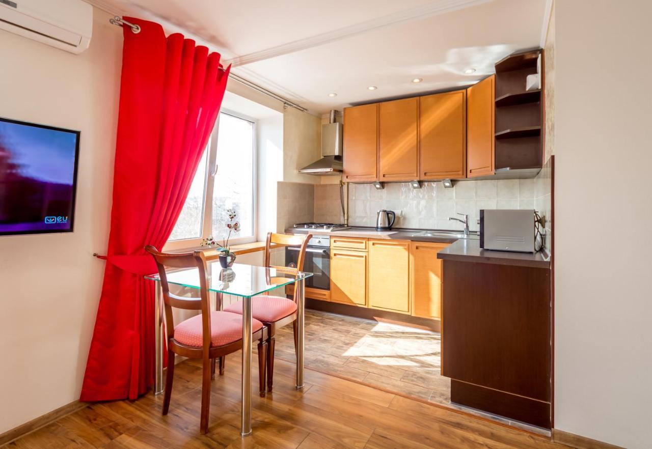 Apartments Near Parus Business Centre Київ Екстер'єр фото