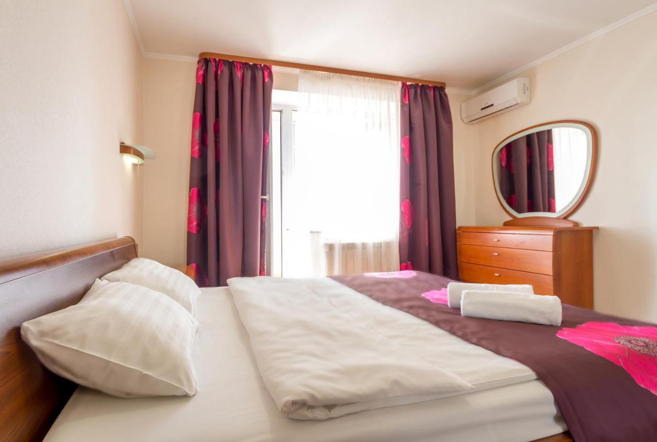 Apartments Near Parus Business Centre Київ Екстер'єр фото