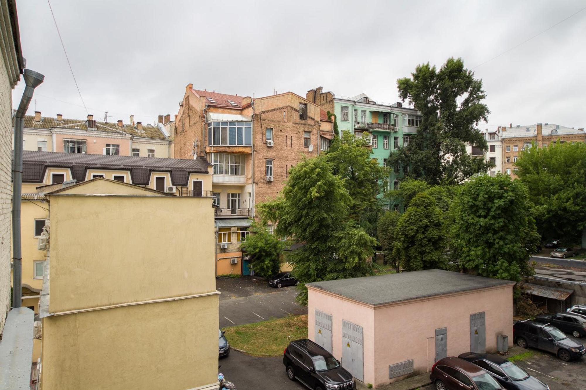 Apartments Near Parus Business Centre Київ Номер фото