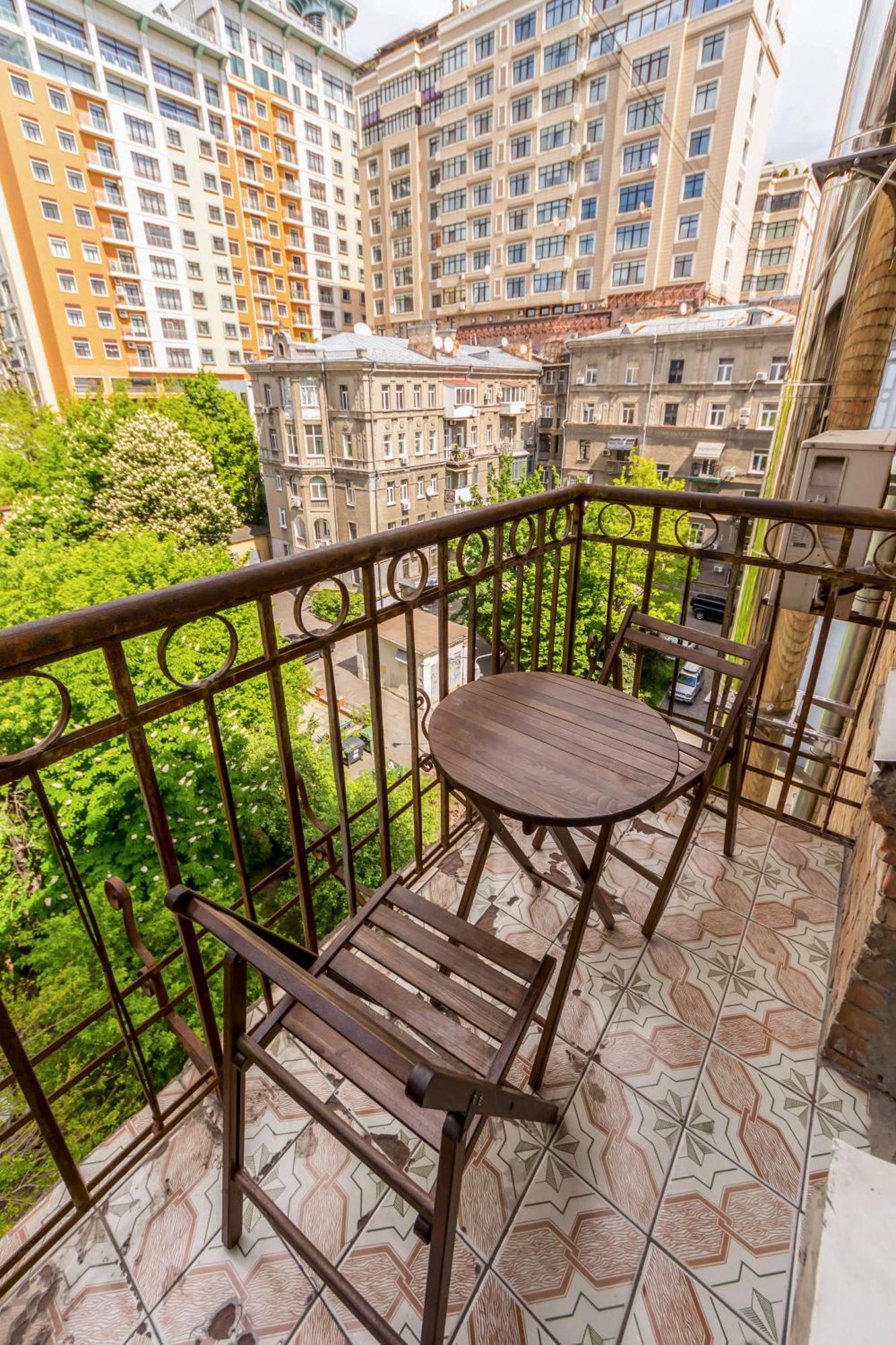 Apartments Near Parus Business Centre Київ Екстер'єр фото