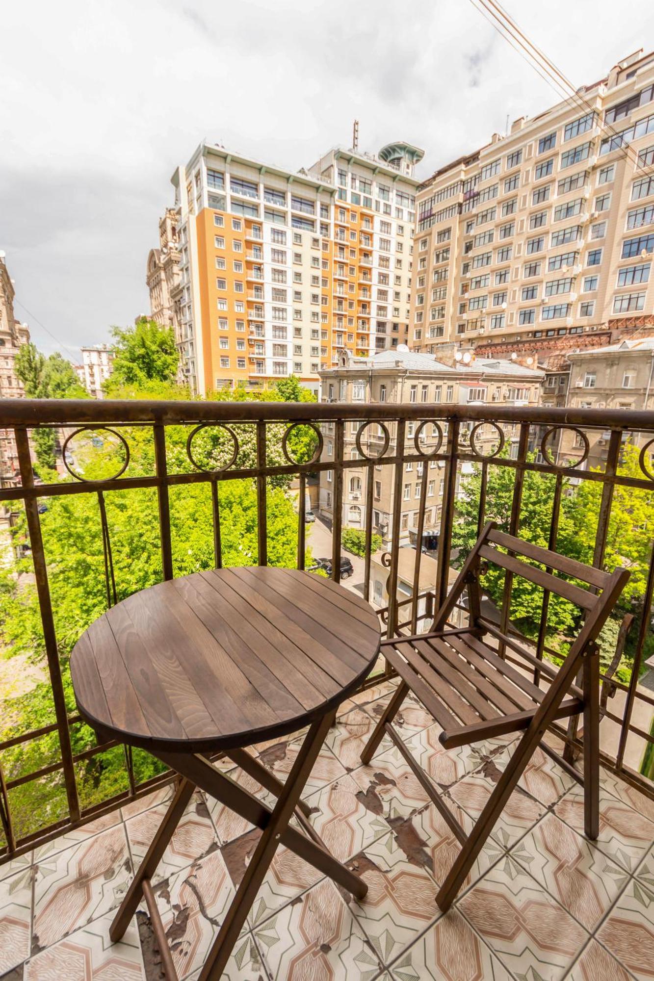 Apartments Near Parus Business Centre Київ Екстер'єр фото
