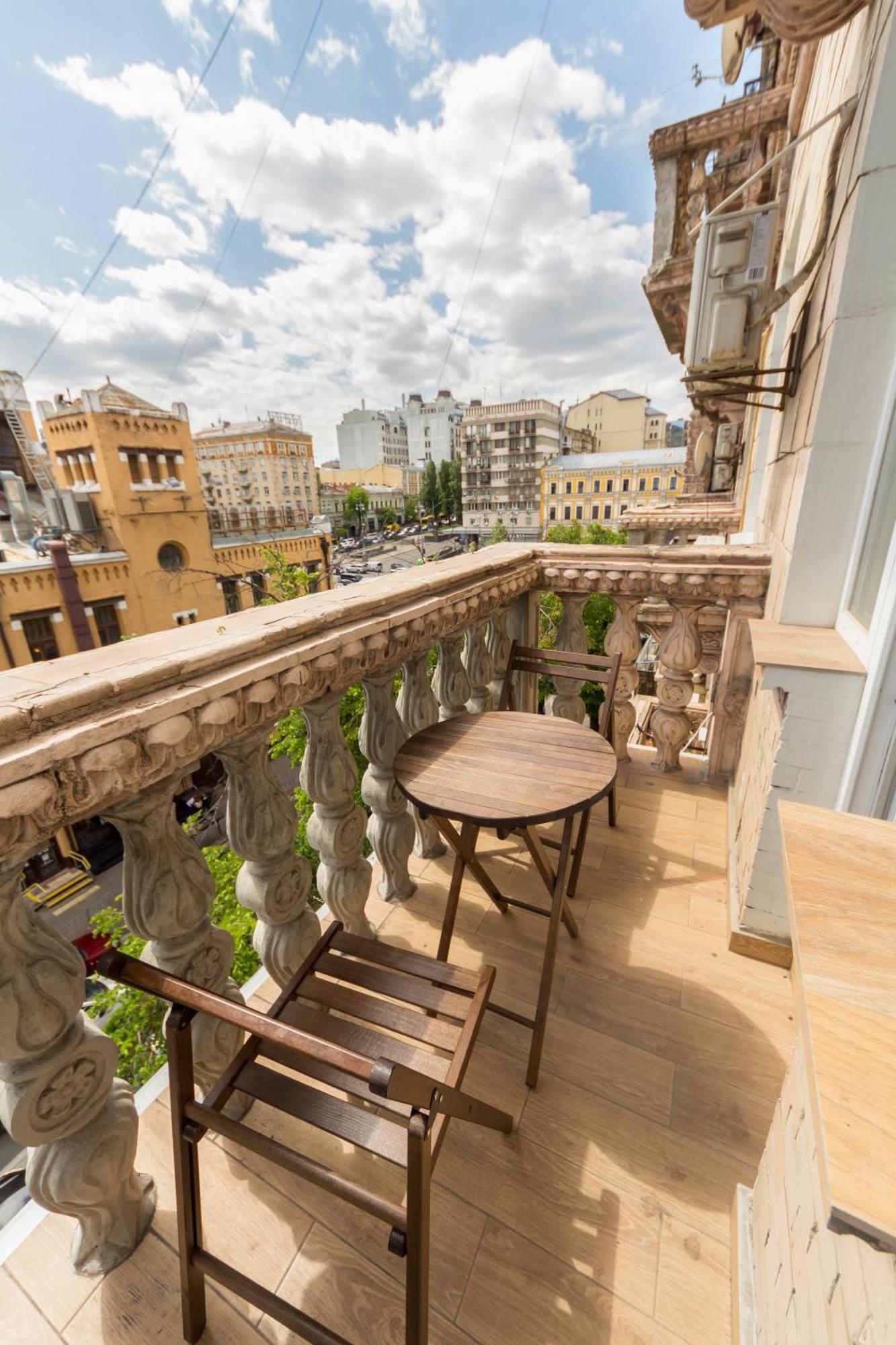 Apartments Near Parus Business Centre Київ Екстер'єр фото
